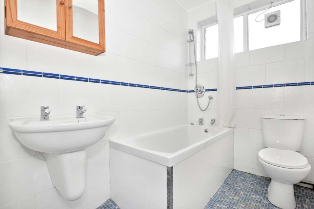 Additional Property Image 3 bedroom Terraced to rent in Oxford 9