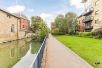 1 bedroom Flat to rent in Oxford