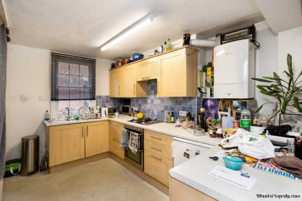 Additional Property Image 2 bedroom Semi Detached for sale in Oxford 3