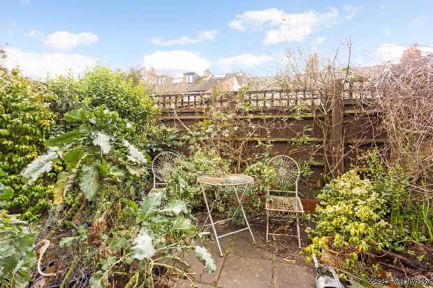 Additional Property Image 2 bedroom Semi Detached for sale in Oxford 8