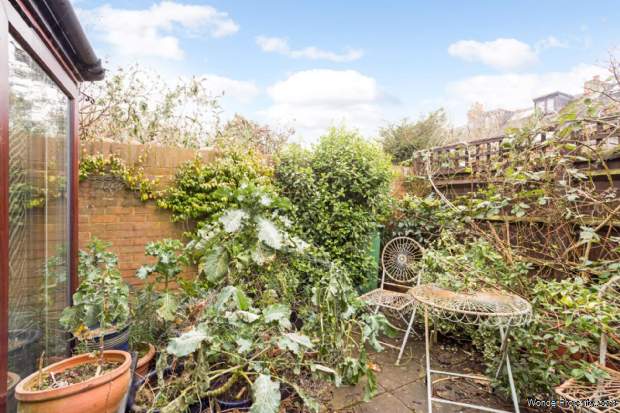 Additional Property Image 2 bedroom Semi Detached for sale in Oxford 9