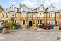 4 bedroom Terraced for sale in Oxford