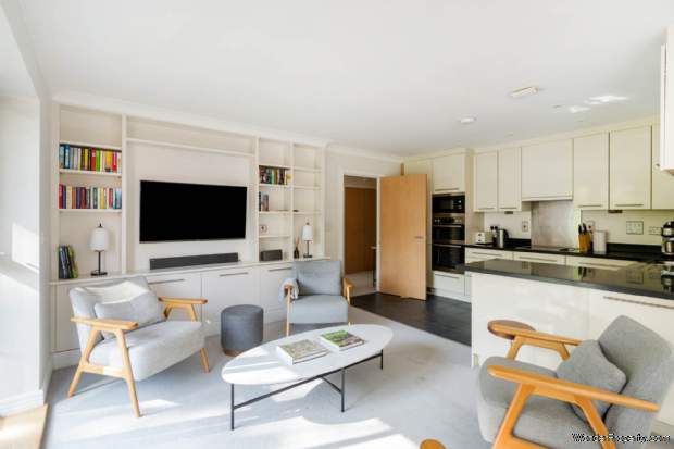 Additional Property Image 2 bedroom Flat for sale in Oxford 17