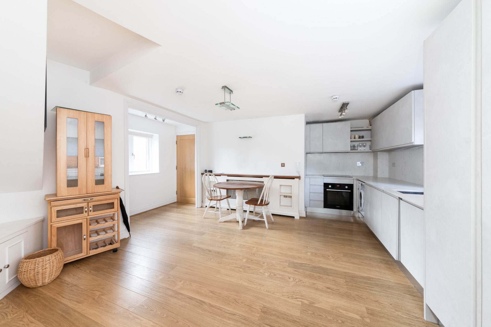 Additional Property Image 3 bedroom Flat to rent in Oxford 7