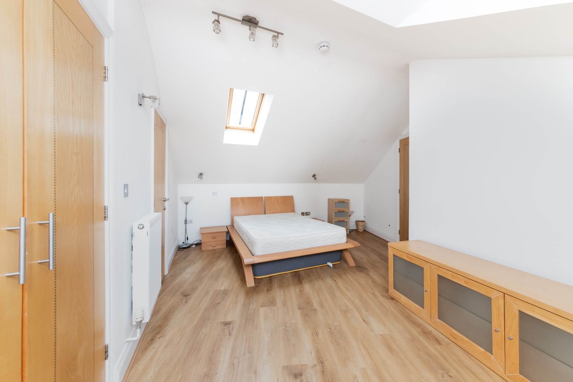 Additional Property Image 3 bedroom Flat to rent in Oxford 11