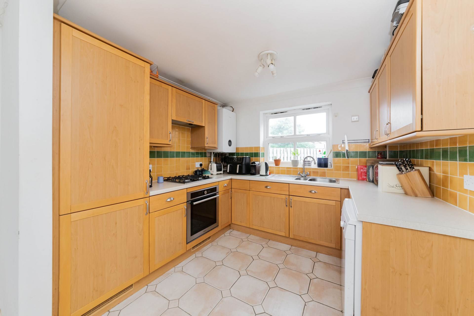 Additional Property Image 3 bedroom Semi Detached for sale in Oxford 4