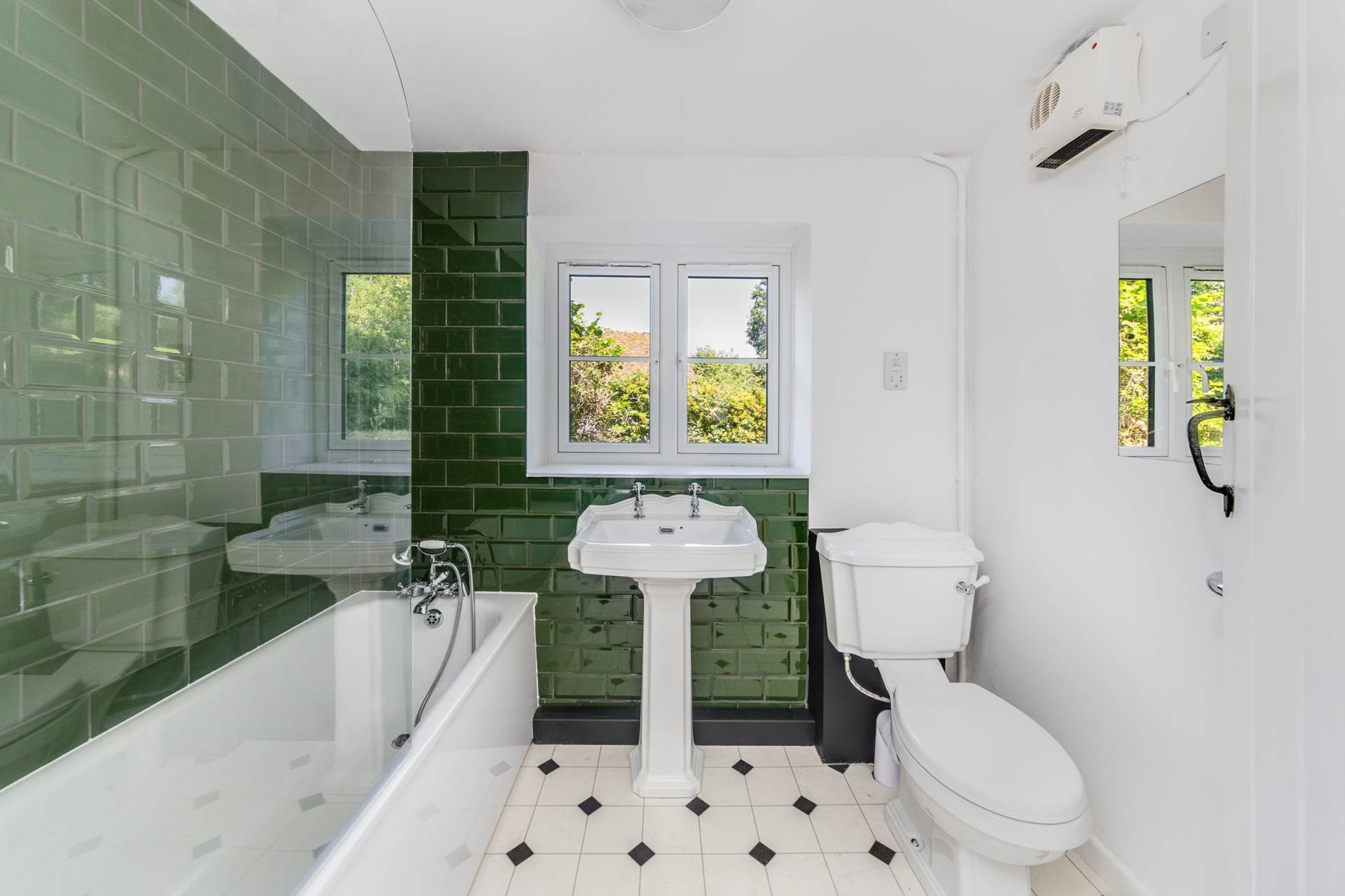 Additional Property Image 3 bedroom Cottage to rent in Abingdon On Thames 5