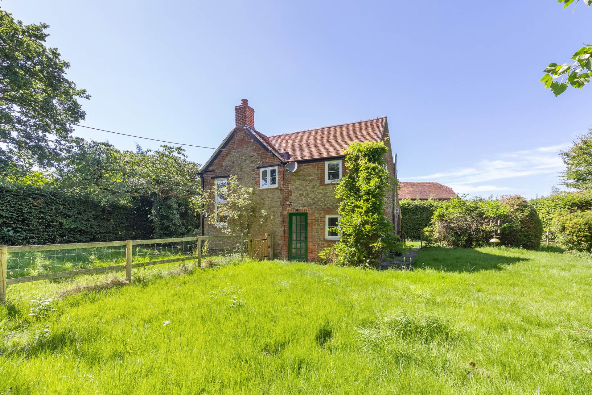 Additional Property Image 3 bedroom Cottage to rent in Abingdon On Thames 27