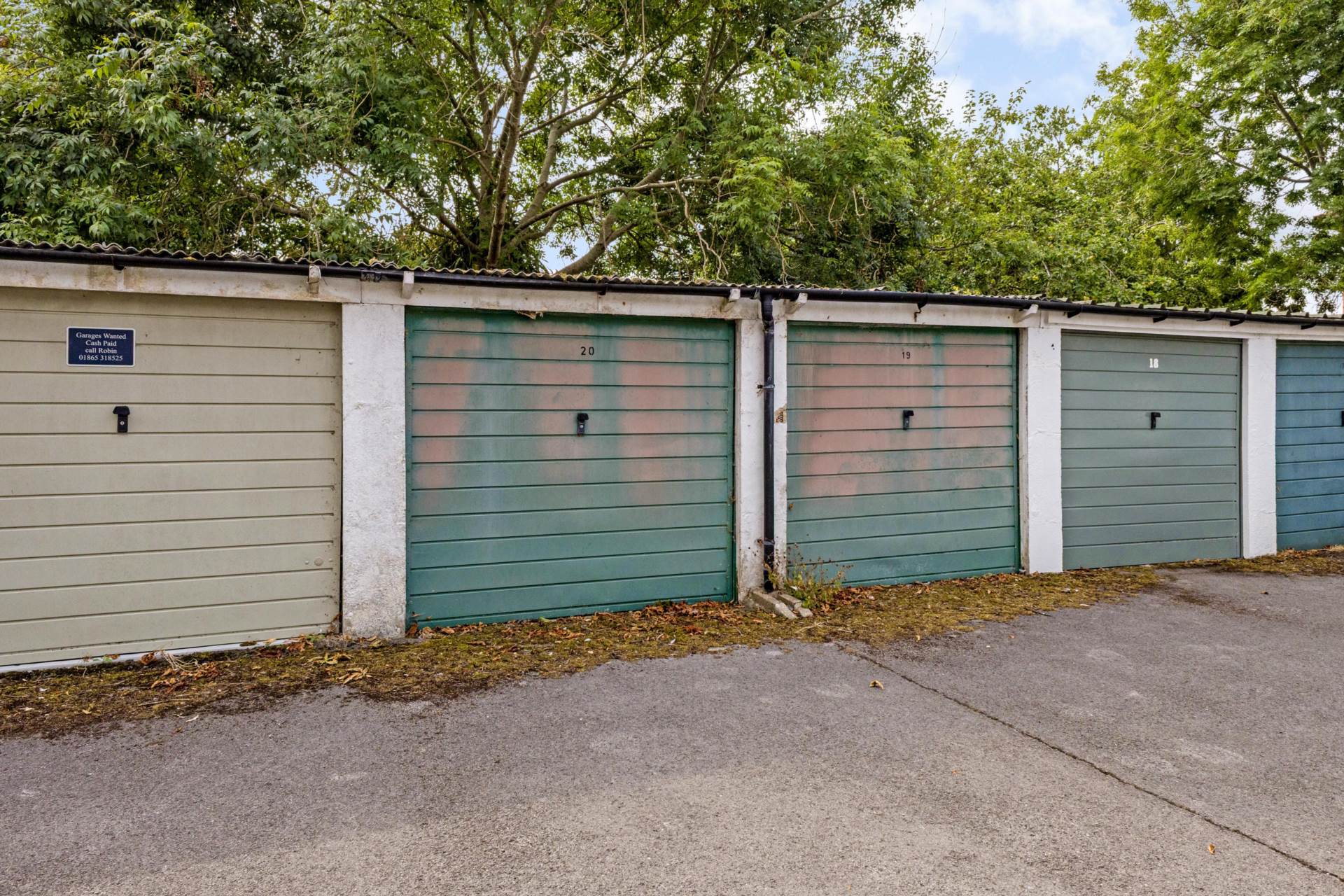 Additional Property Image 0 bedroom Garages for sale in Oxford 6