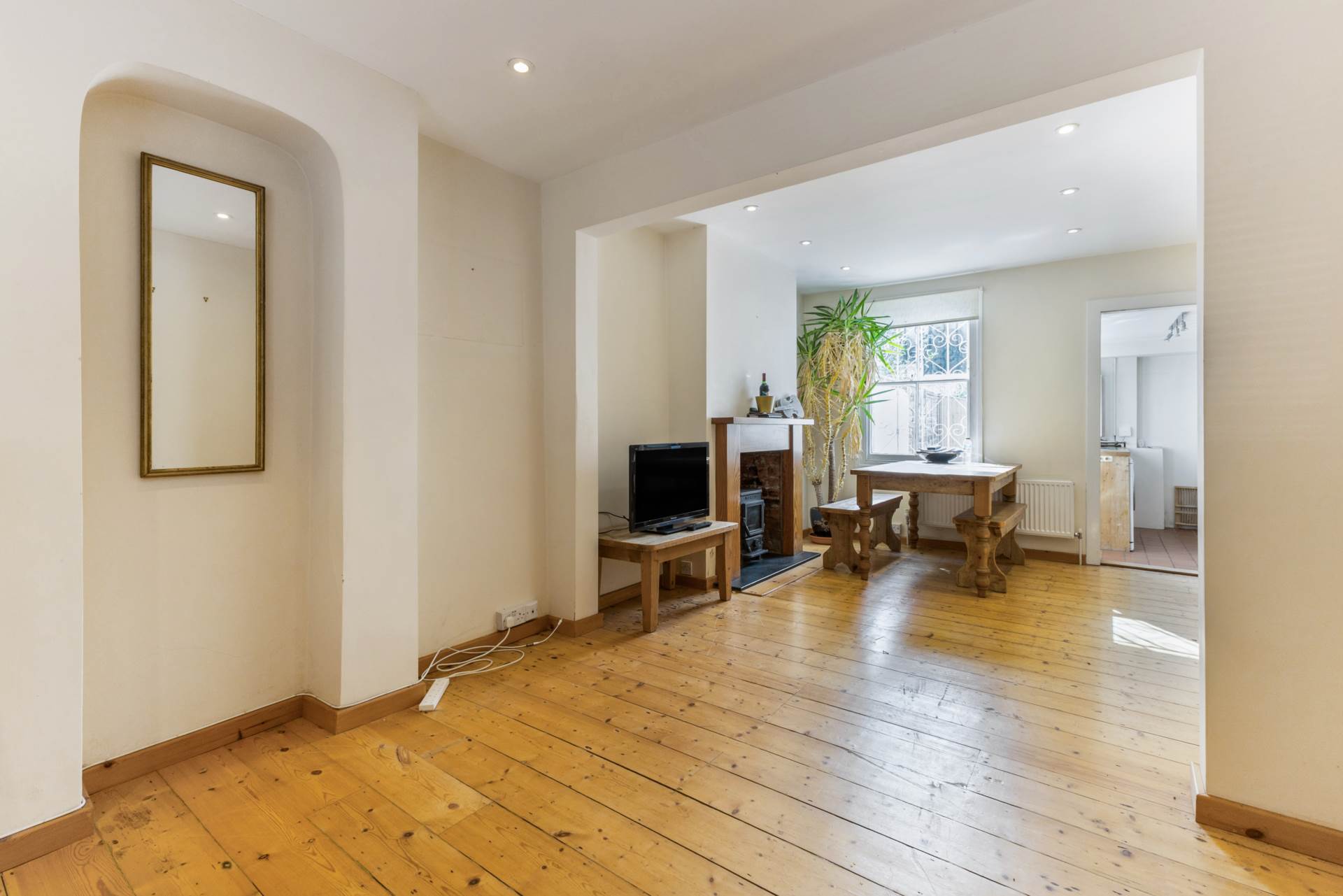 Additional Property Image 2 bedroom End of Terrace for sale in Oxford 2