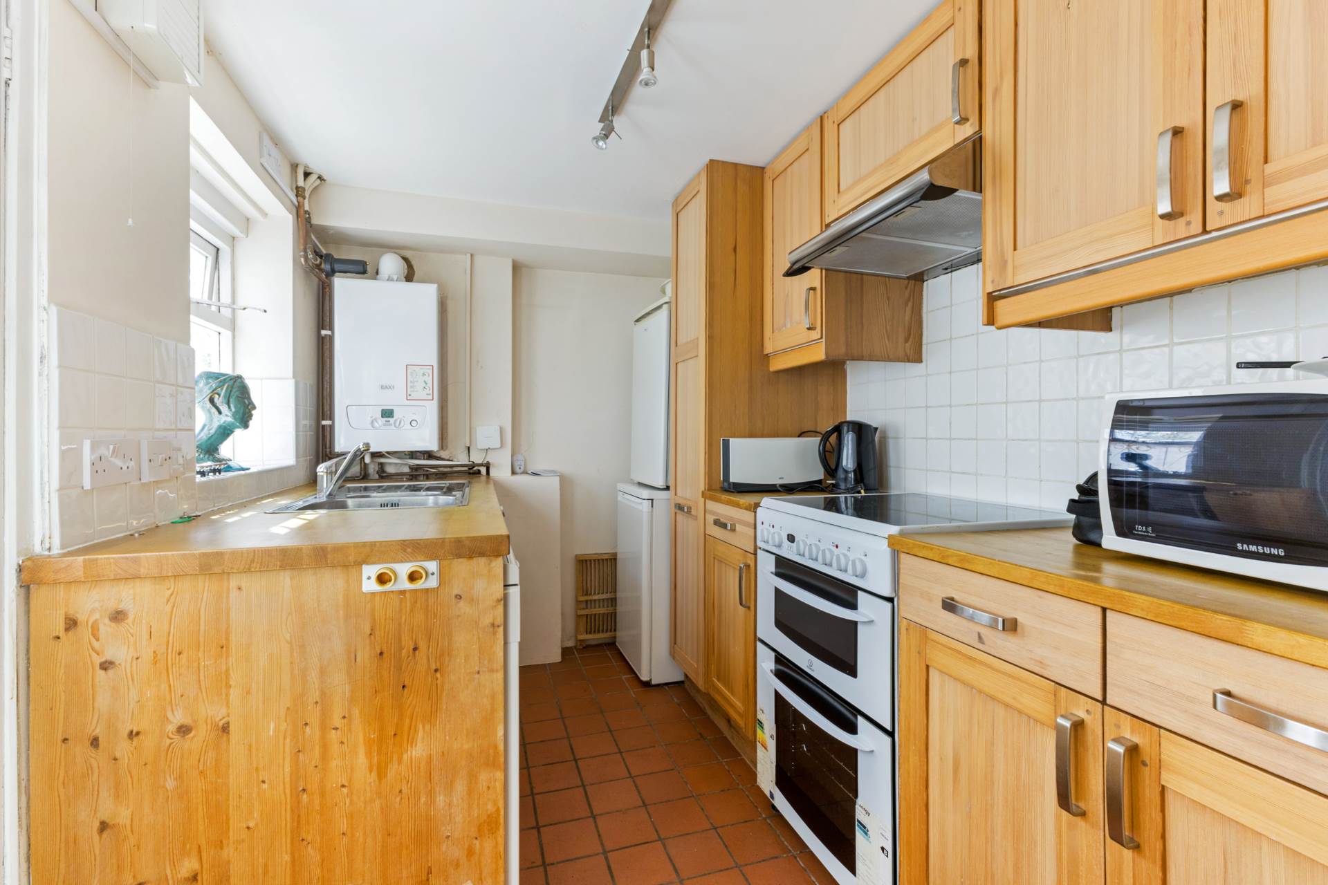 Additional Property Image 2 bedroom End of Terrace for sale in Oxford 12