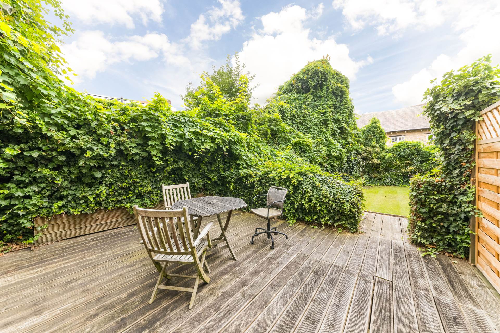 Additional Property Image 1 bedroom Flat for sale in Oxford 2