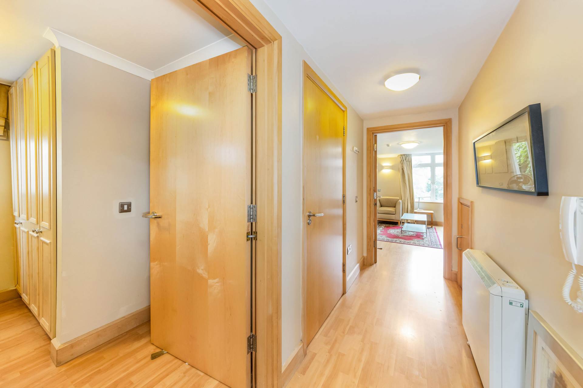 Additional Property Image 1 bedroom Flat for sale in Oxford 3