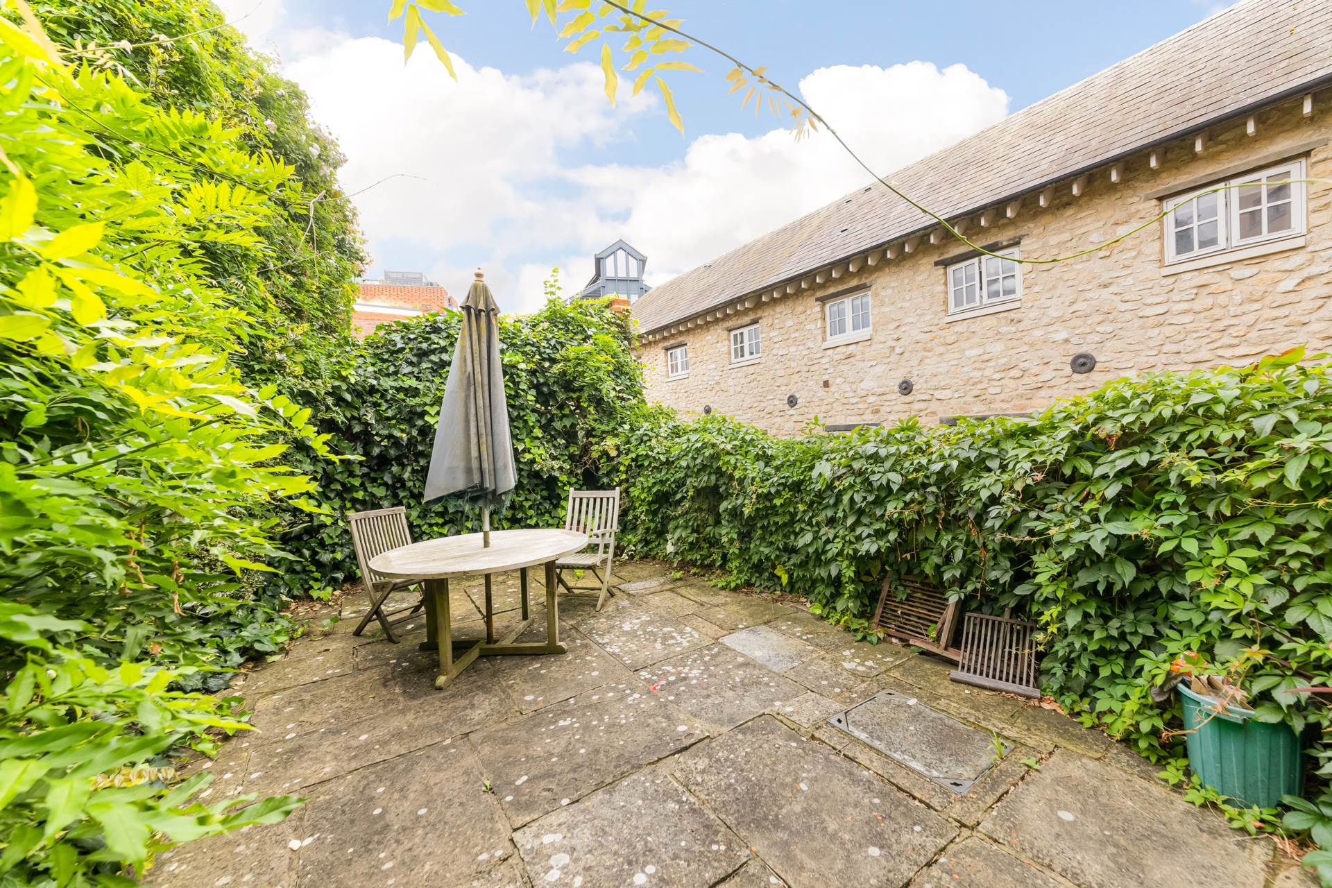 Additional Property Image 1 bedroom Flat for sale in Oxford 13