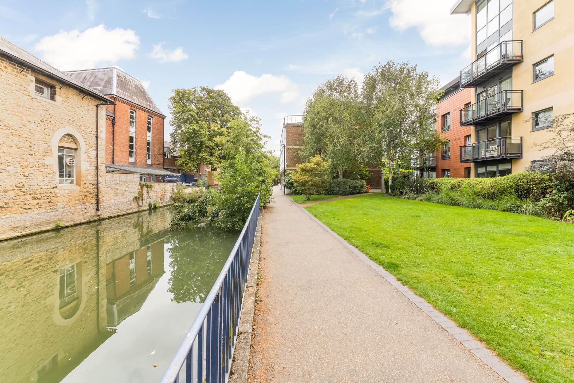 Additional Property Image 1 bedroom Flat for sale in Oxford 15