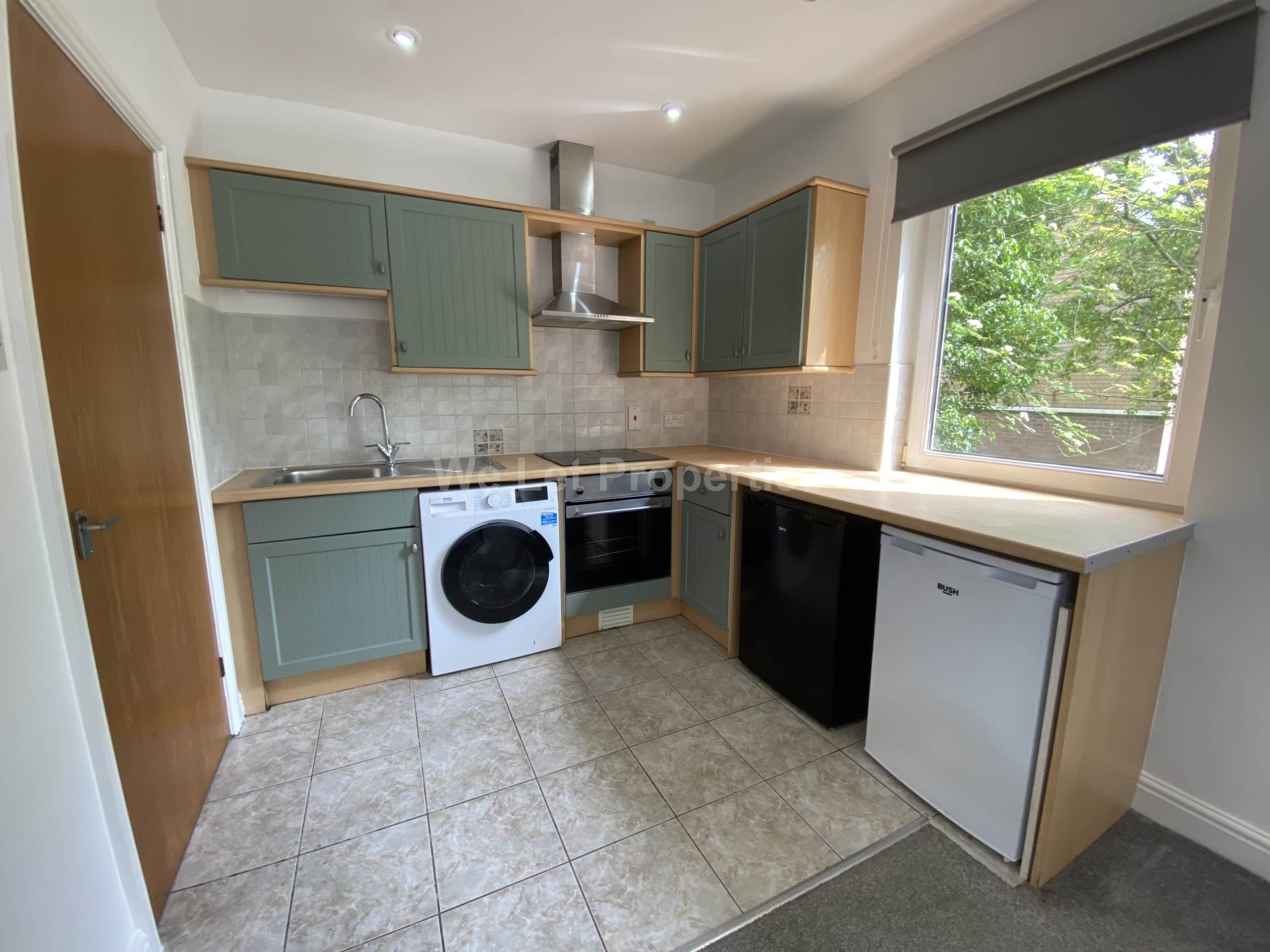 Additional Property Image 3 bedroom Apartment to rent in Salford 3