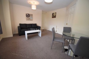 2 bedroom Apartment to rent in Salford