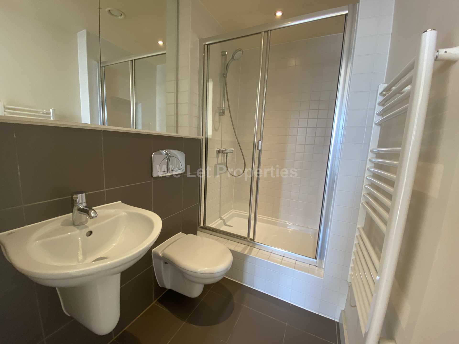 Additional Property Image 2 bedroom Apartment to rent in Manchester 11