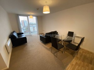 2 bedroom Apartment to rent in Manchester