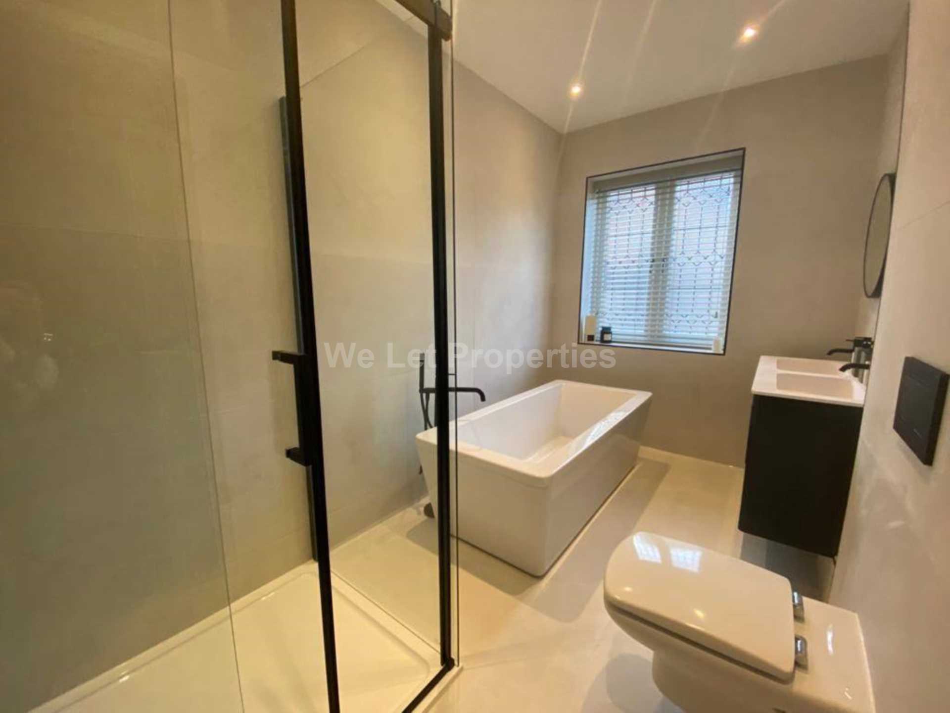Additional Property Image 7 bedroom Detached to rent in Stockport 18