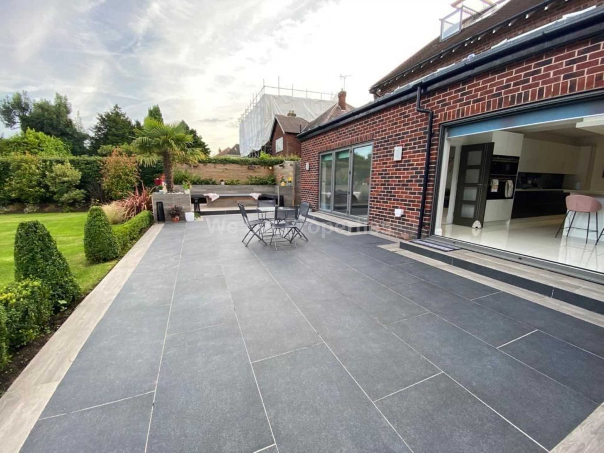 Additional Property Image 7 bedroom Detached to rent in Stockport 37
