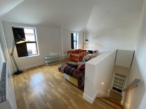 2 bedroom House to rent in Salford