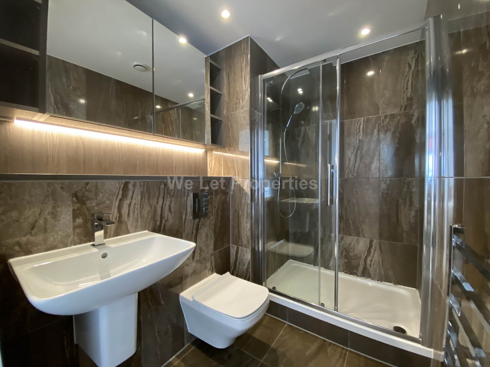 Additional Property Image 2 bedroom Apartment to rent in Manchester 6