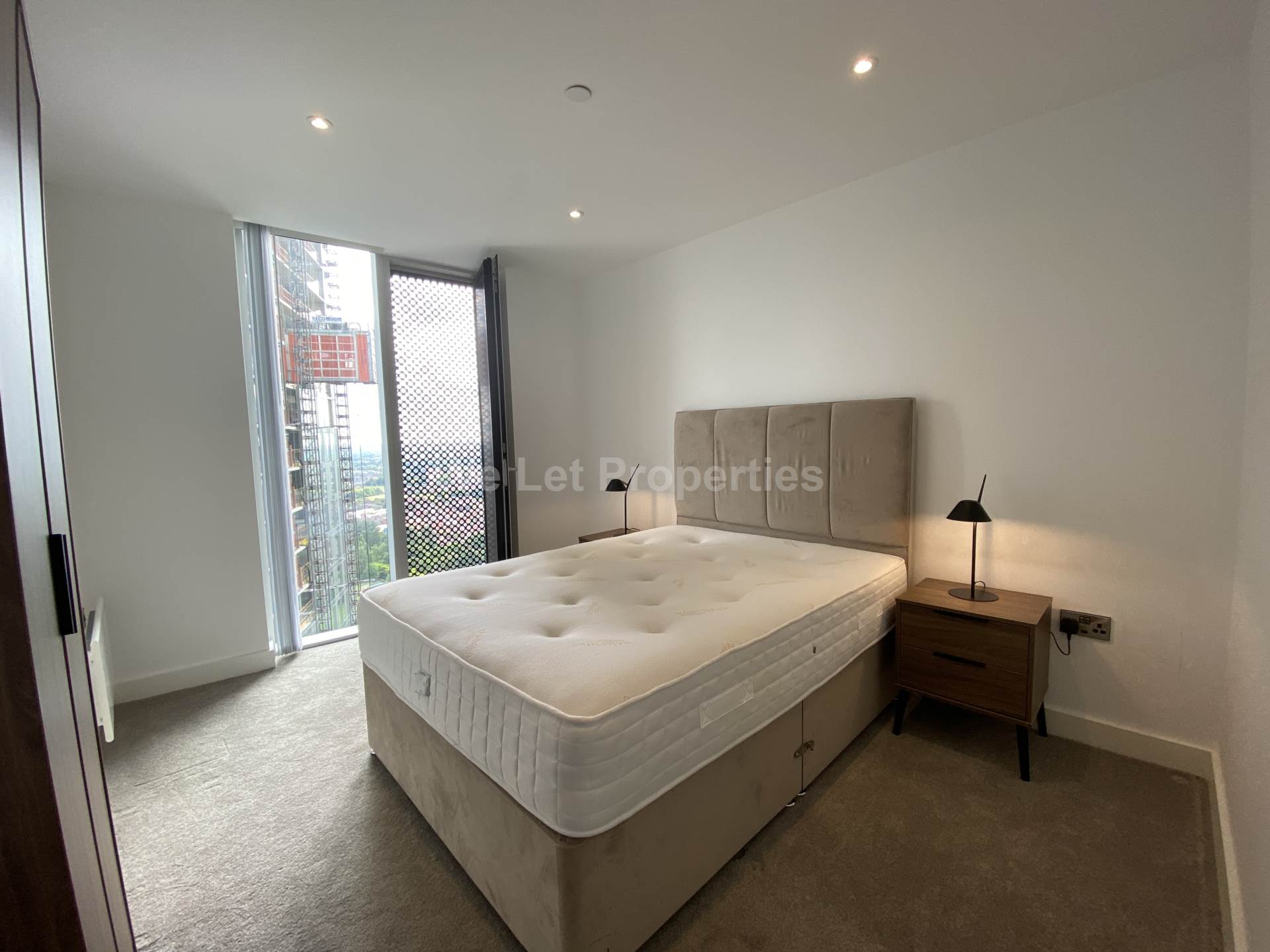 Additional Property Image 2 bedroom Apartment to rent in Manchester 7