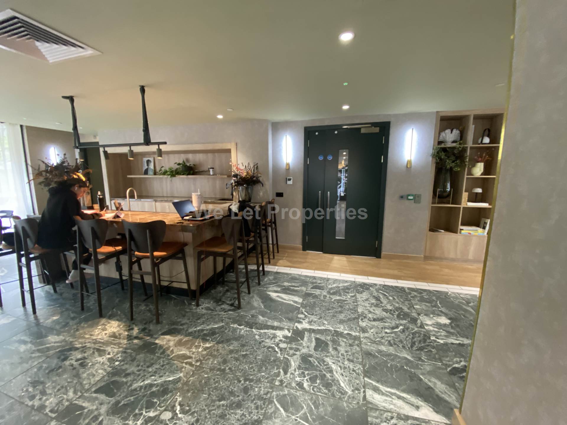 Additional Property Image 3 bedroom Apartment to rent in Manchester 11