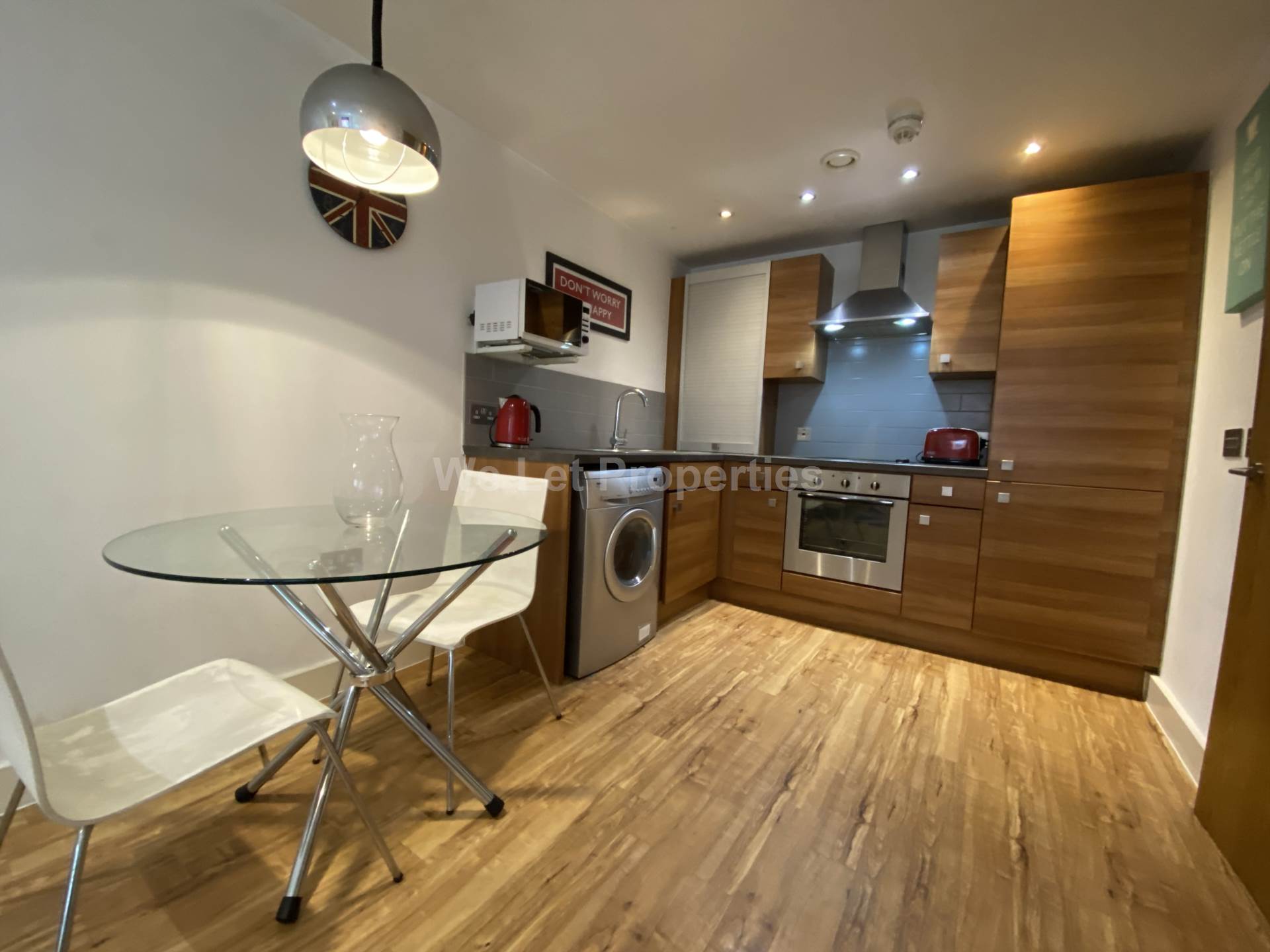 Additional Property Image 2 bedroom Apartment to rent in Salford 3