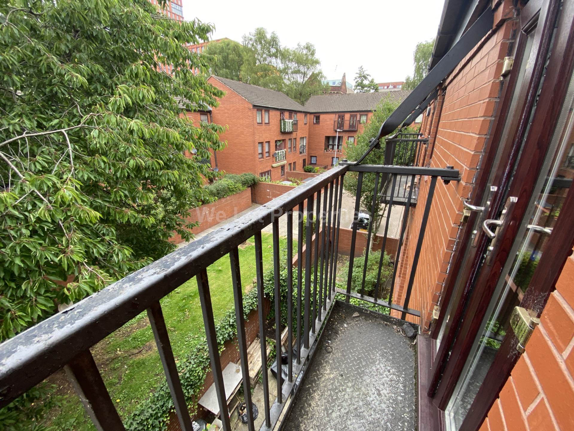 Additional Property Image 3 bedroom Apartment to rent in Manchester 10