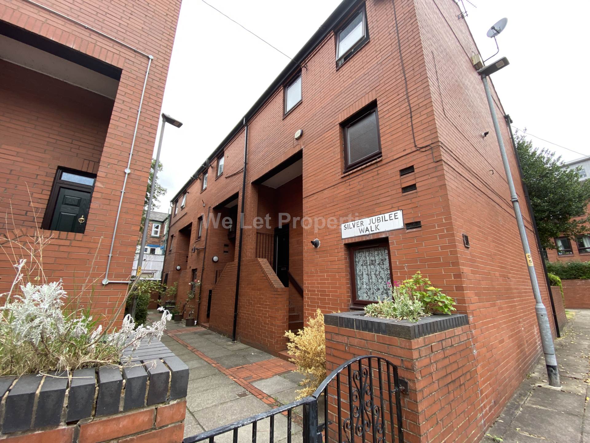 Additional Property Image 3 bedroom Apartment to rent in Manchester 14