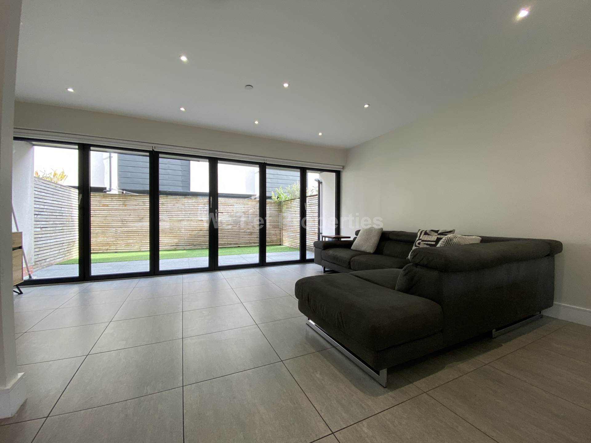 Additional Property Image 4 bedroom Apartment to rent in Manchester 3