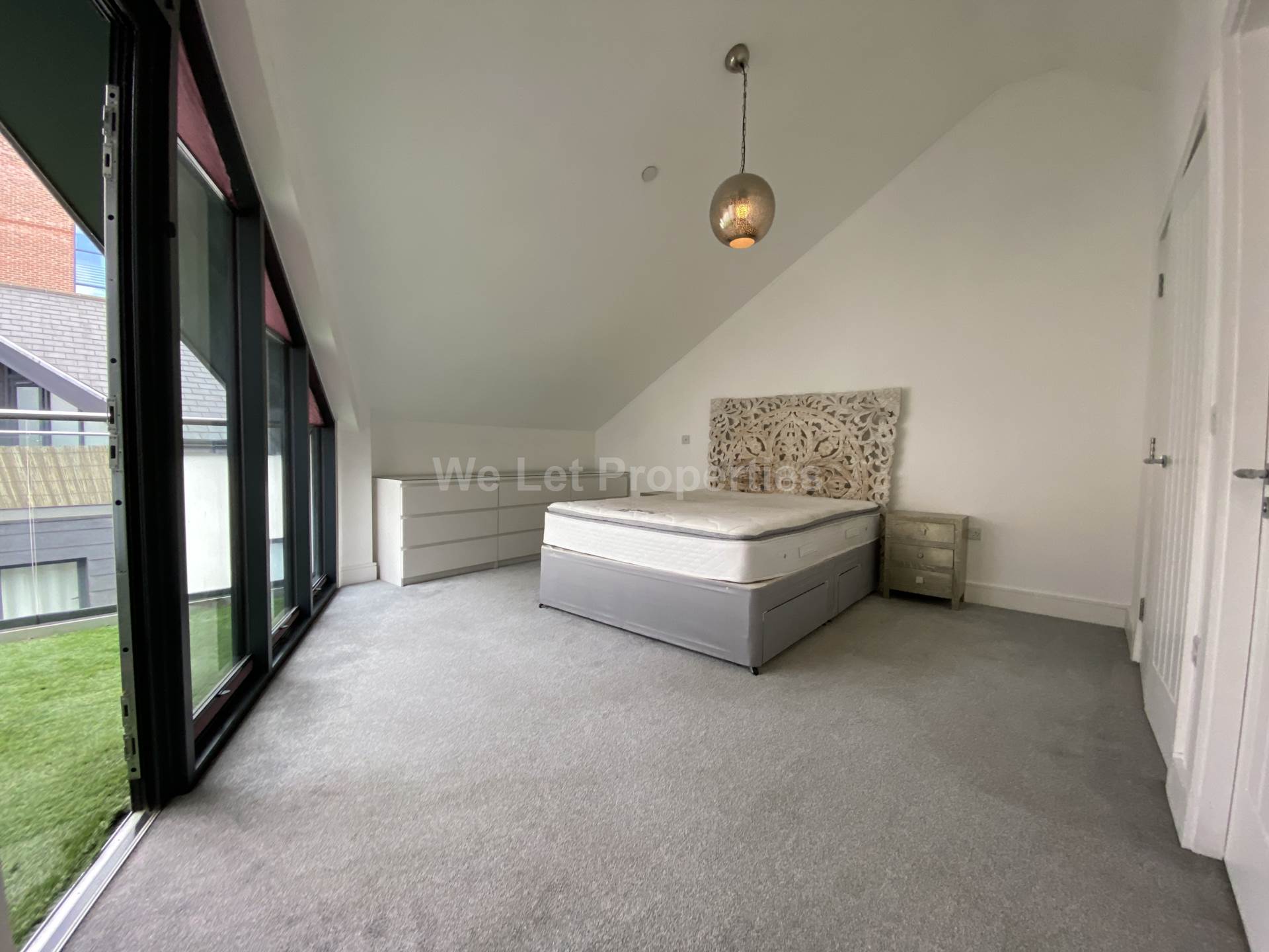 Additional Property Image 4 bedroom Apartment to rent in Manchester 10