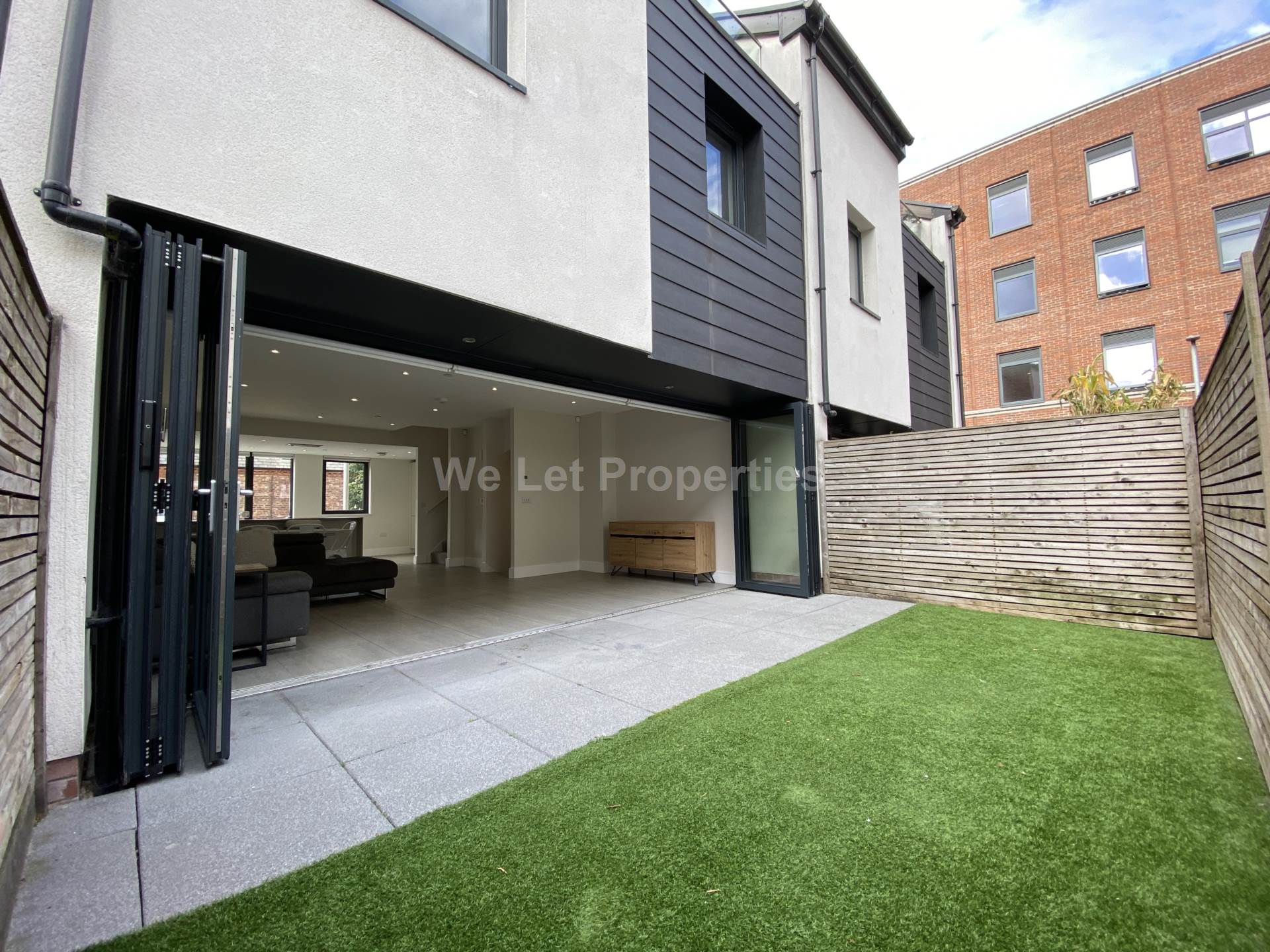 Additional Property Image 4 bedroom Apartment to rent in Manchester 22