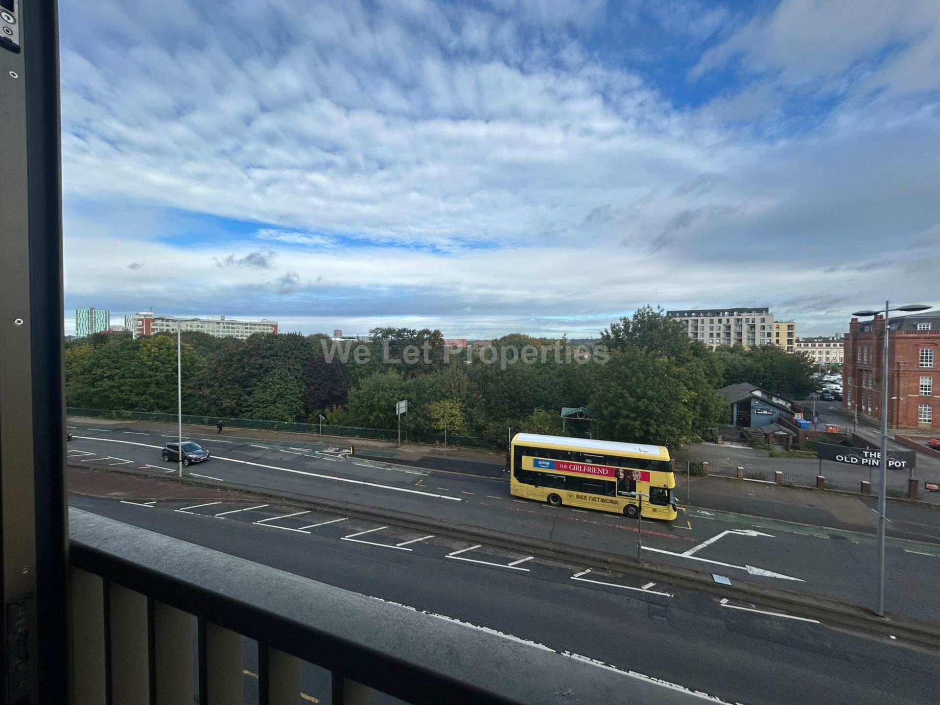 Additional Property Image 2 bedroom Apartment to rent in Salford 14