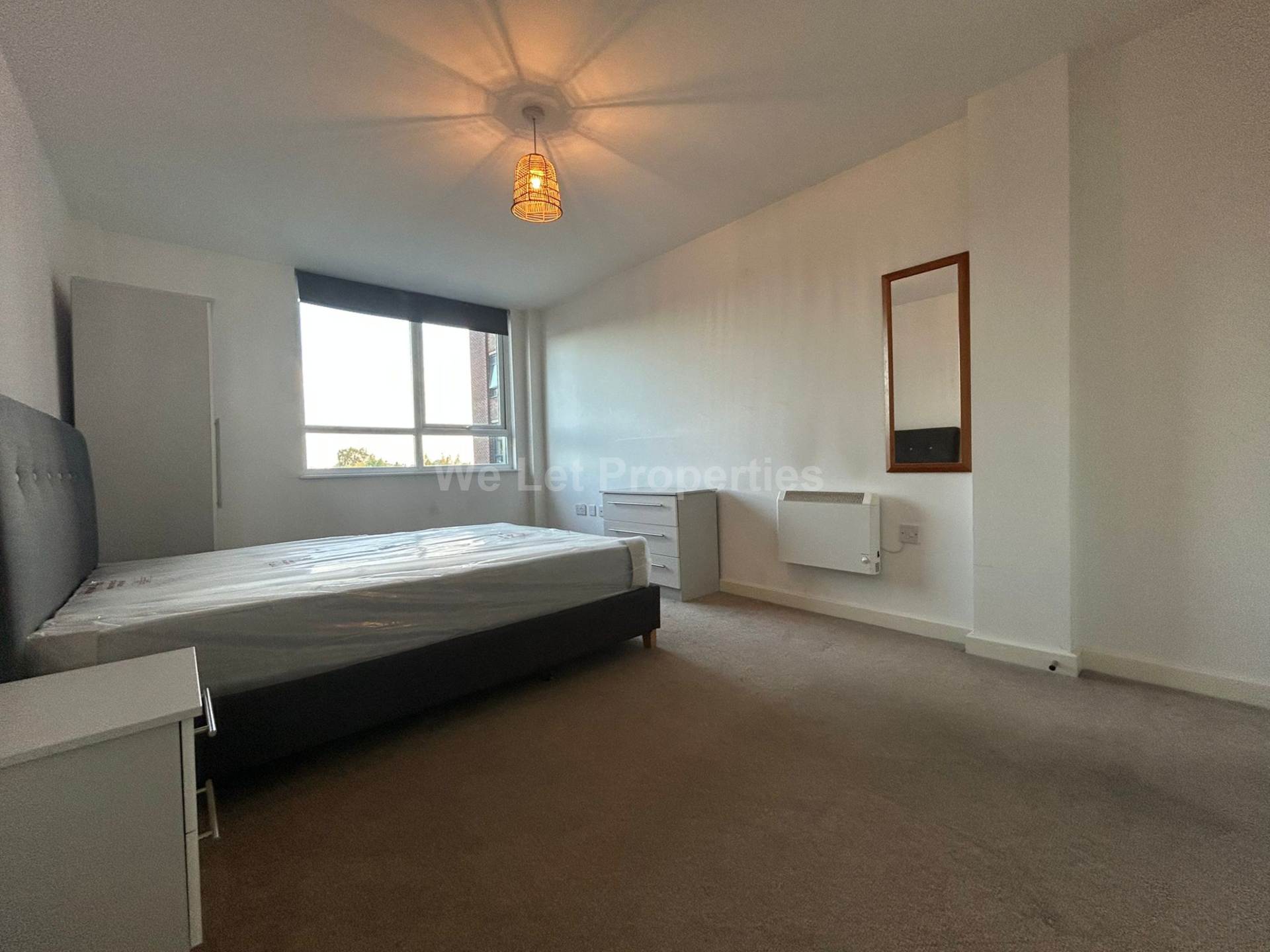 Additional Property Image 1 bedroom Apartment to rent in Manchester 6
