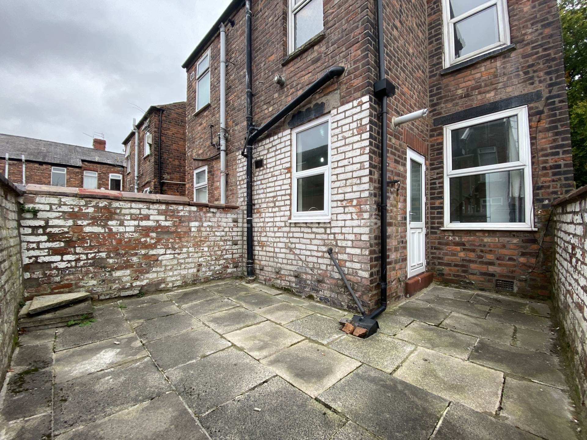 Additional Property Image 3 bedroom House to rent in Manchester 8