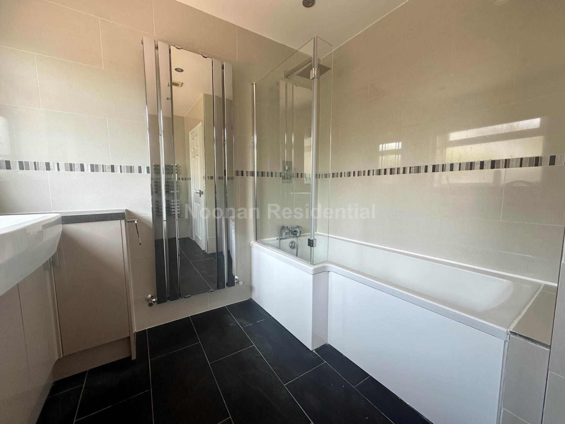 Additional Property Image 2 bedroom Detached Bungalow to rent in St Neots 11