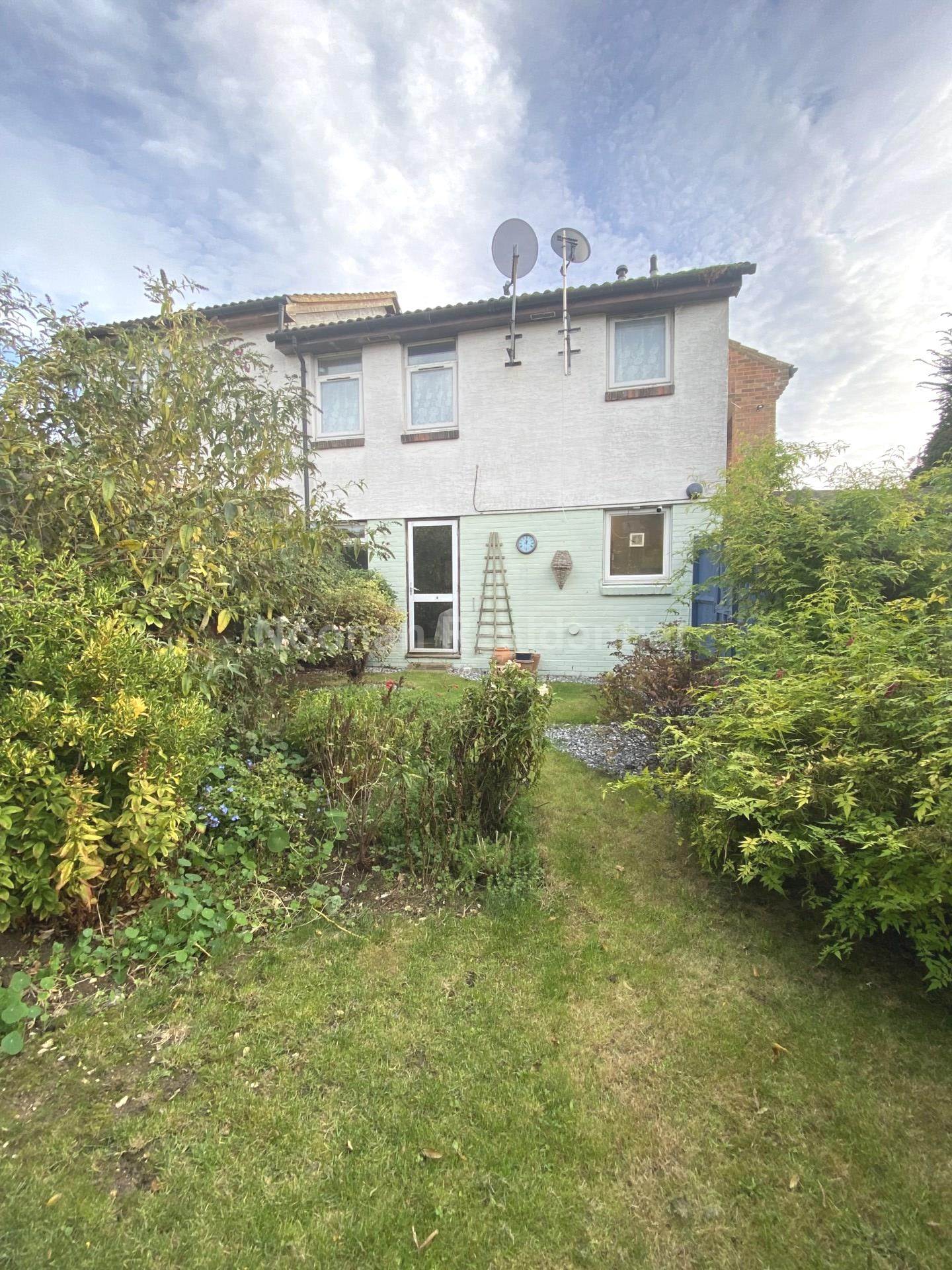 Additional Property Image 0 bedroom Studio to rent in Letchworth 7