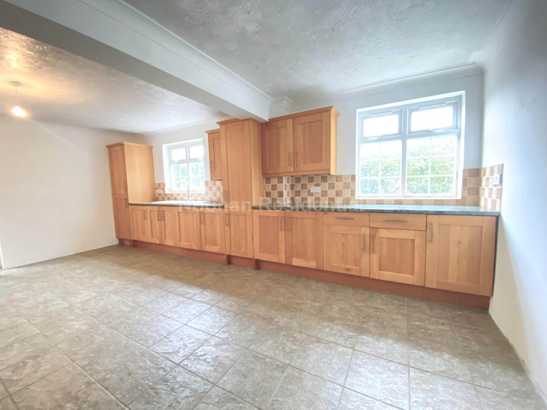 Additional Property Image 4 bedroom Detached to rent in Huntingdon 6