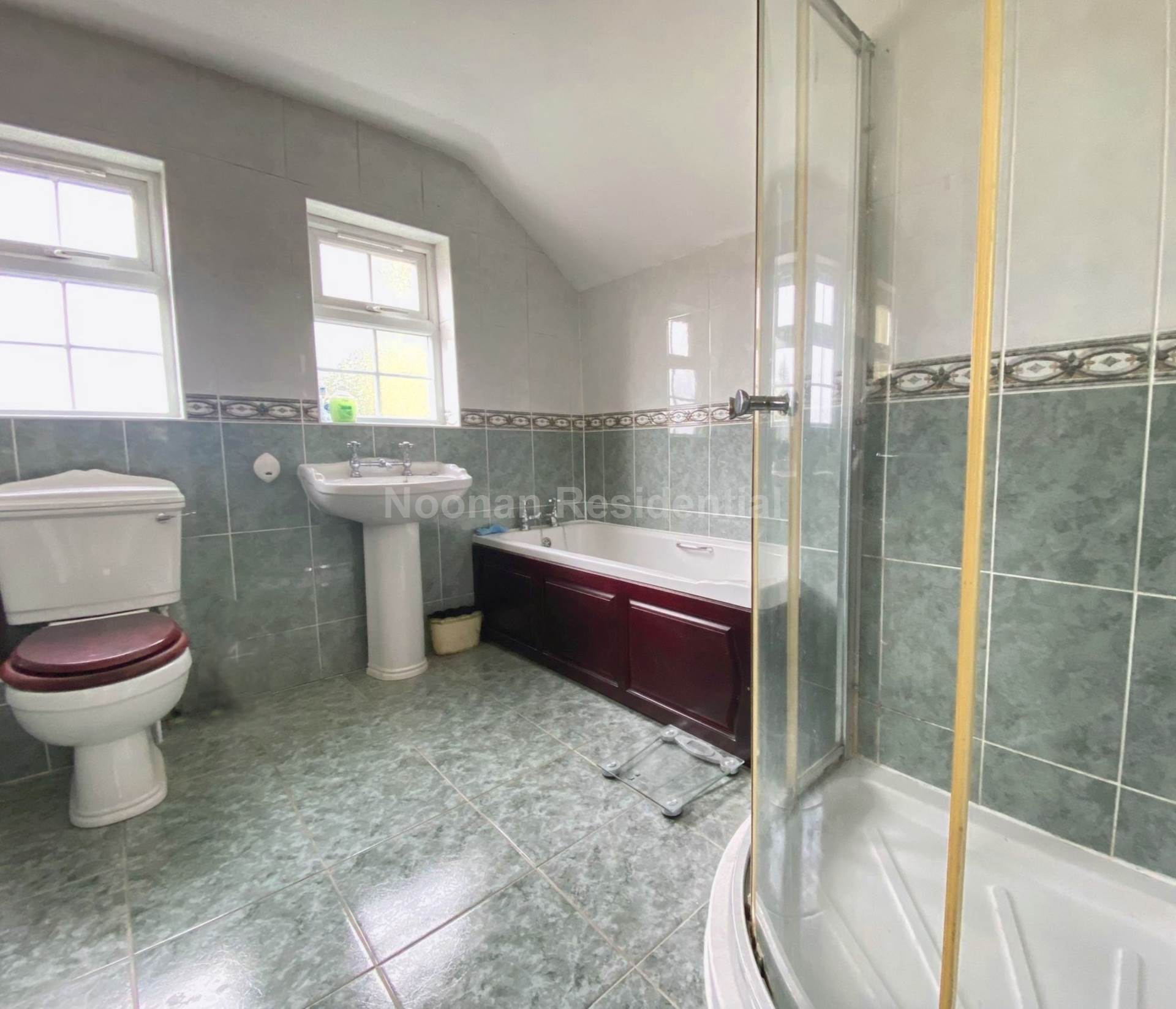 Additional Property Image 4 bedroom Detached to rent in Huntingdon 9