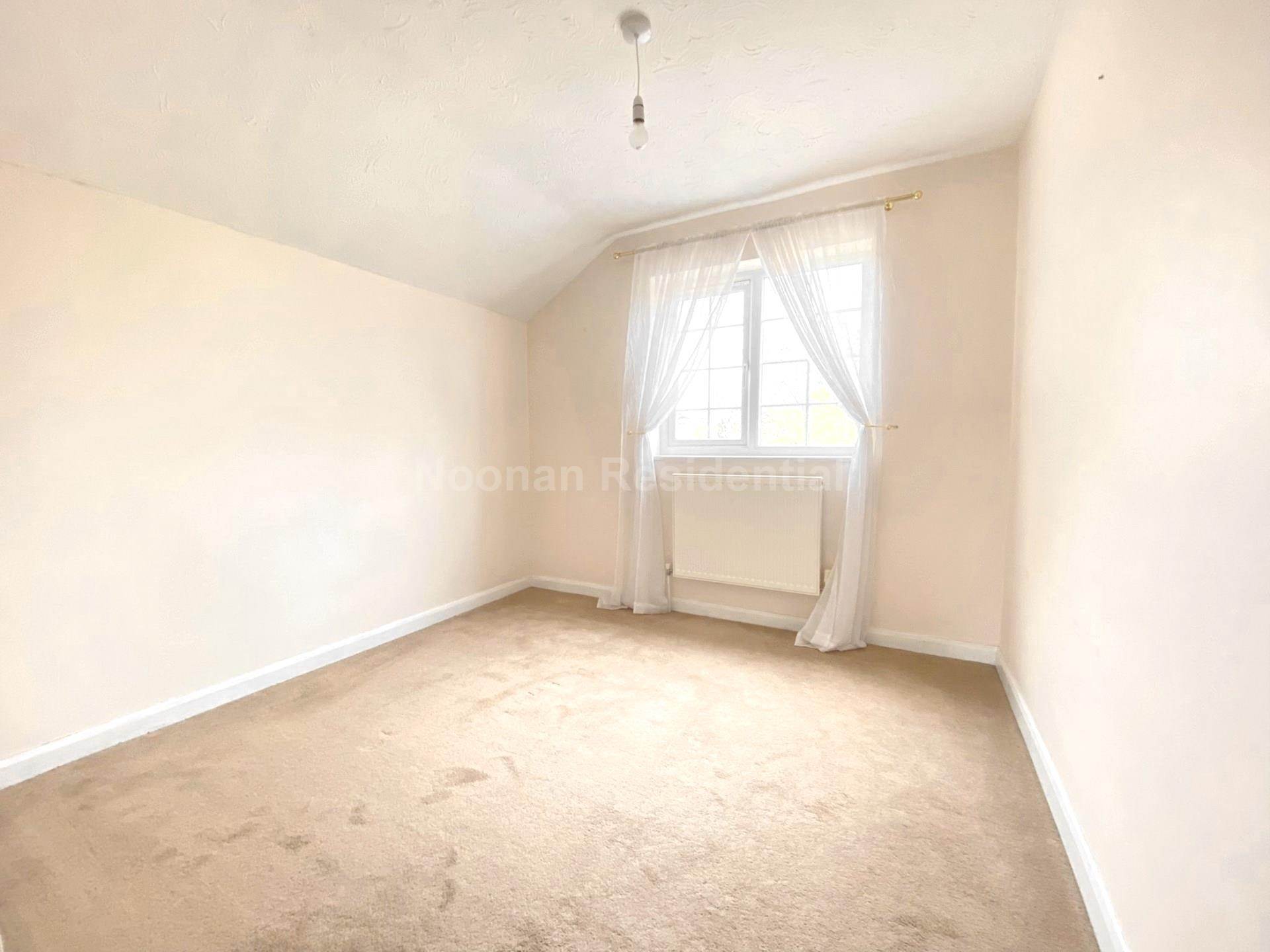 Additional Property Image 4 bedroom Detached to rent in Huntingdon 10