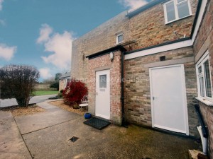 2 bedroom Flat to rent in St Neots