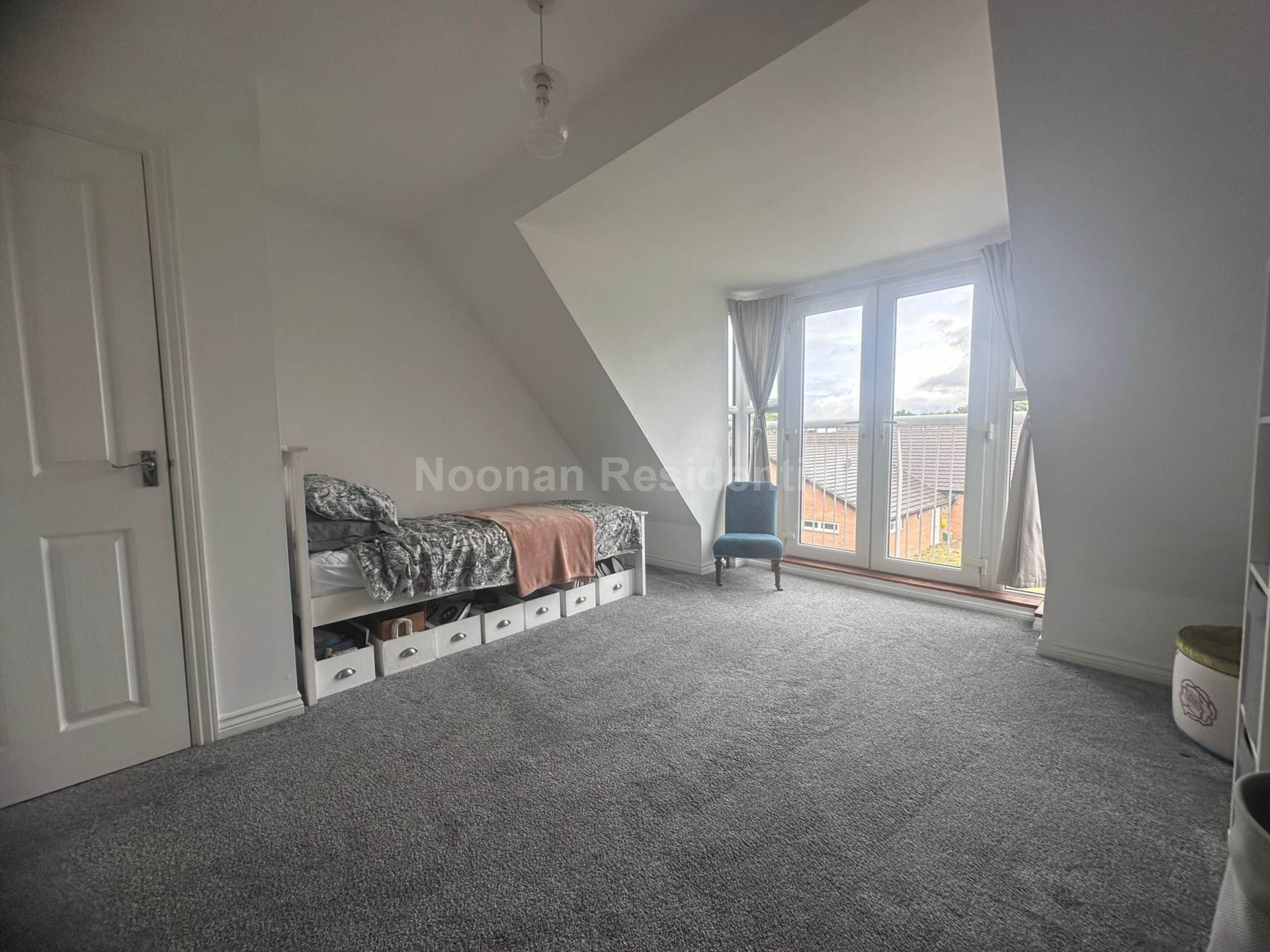 Additional Property Image 4 bedroom Town House to rent in St Neots 12