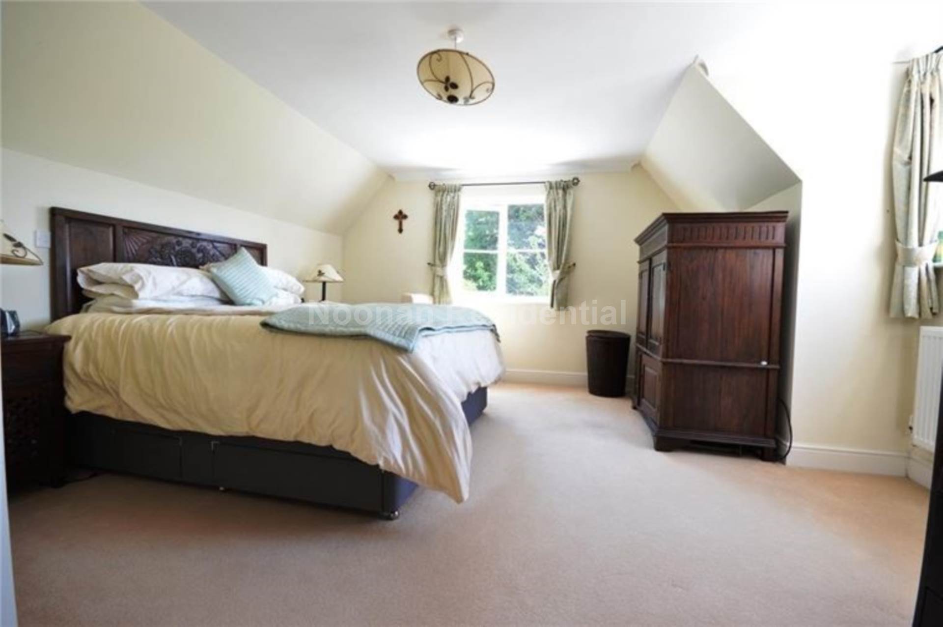 Additional Property Image 5 bedroom Detached to rent in Cambridge 12
