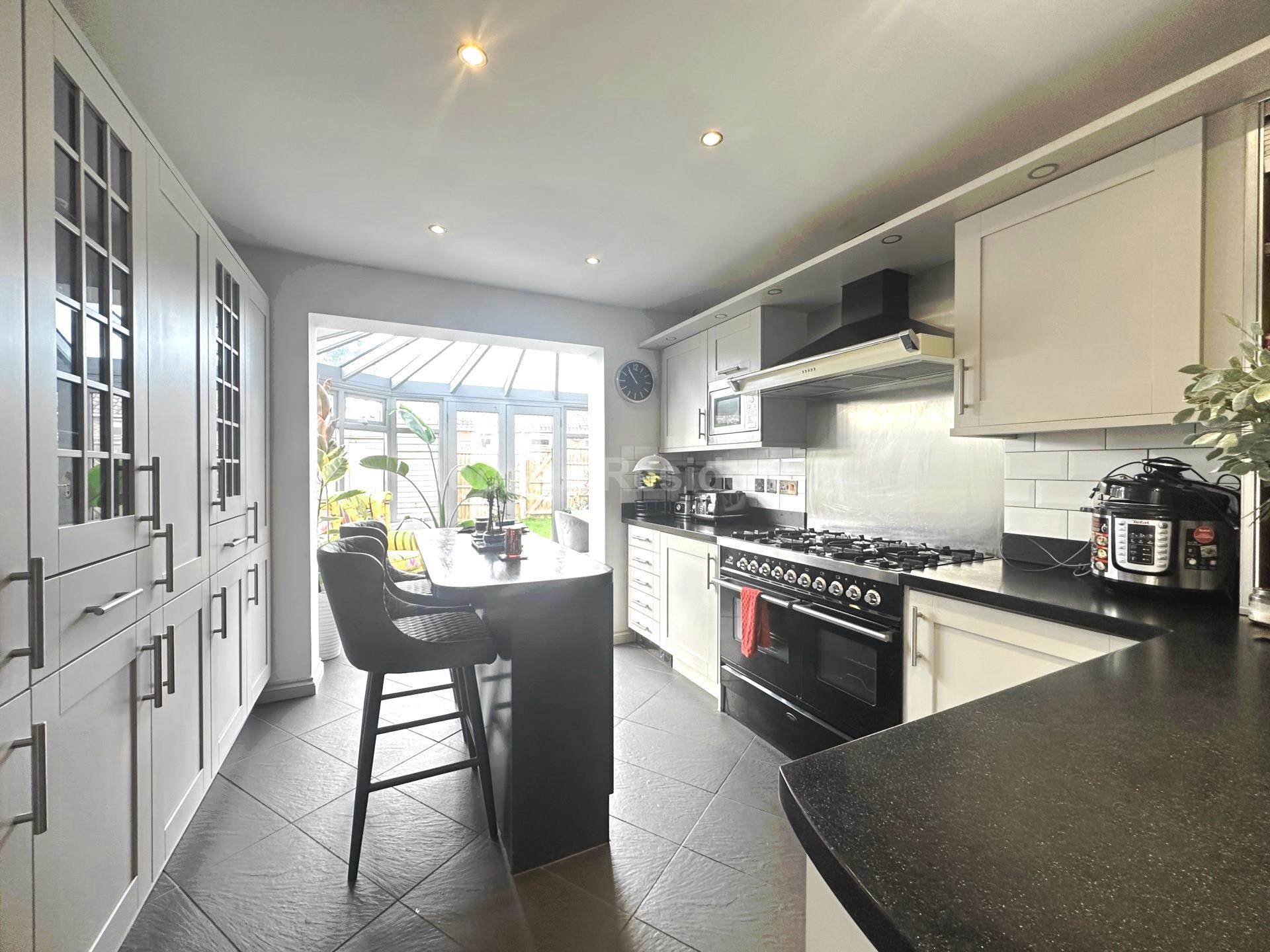 Additional Property Image 4 bedroom Detached for sale in St Neots 4