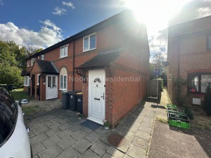 2 bedroom Semi Detached to rent in Bedford