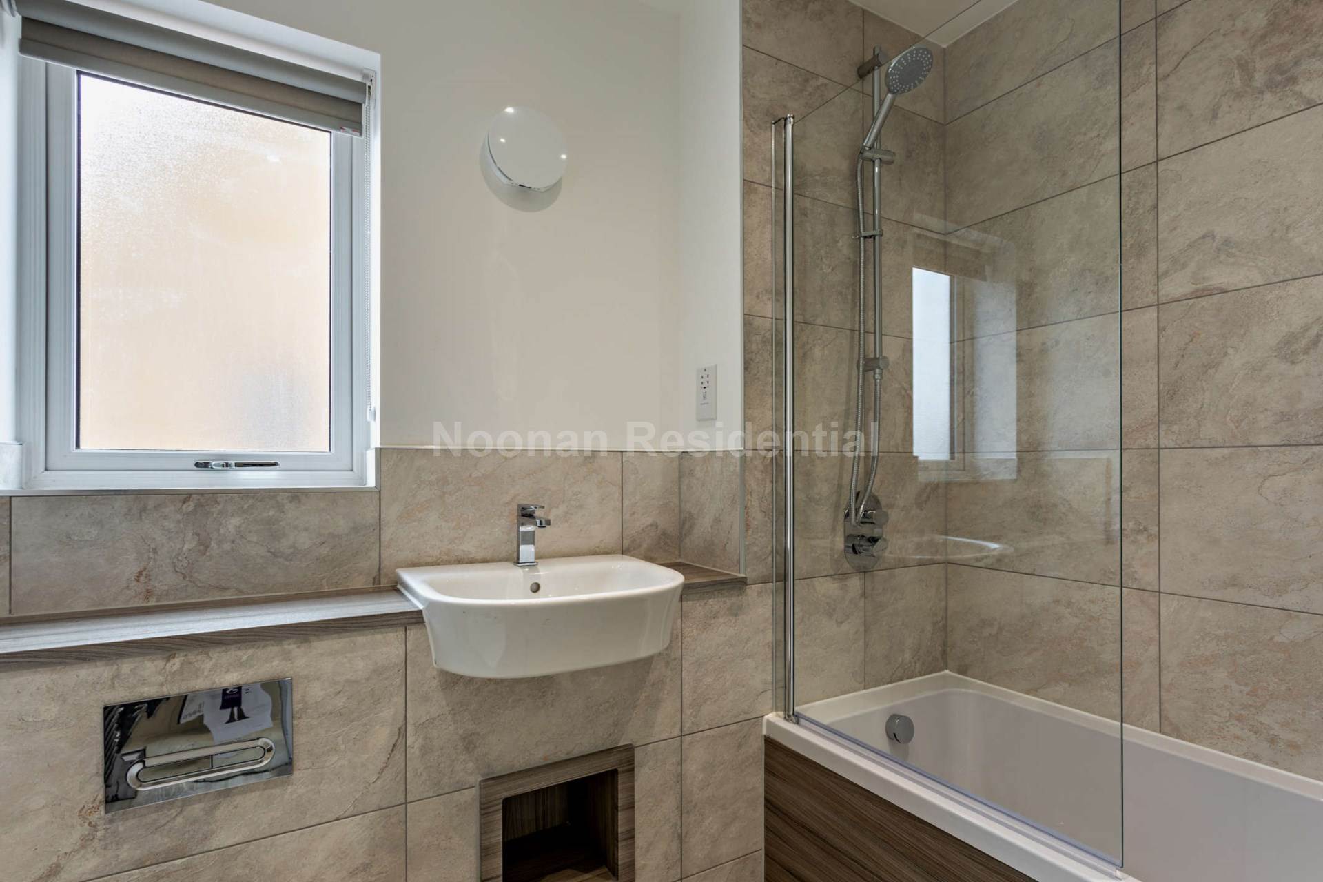 Additional Property Image 4 bedroom Detached to rent in St Neots 16