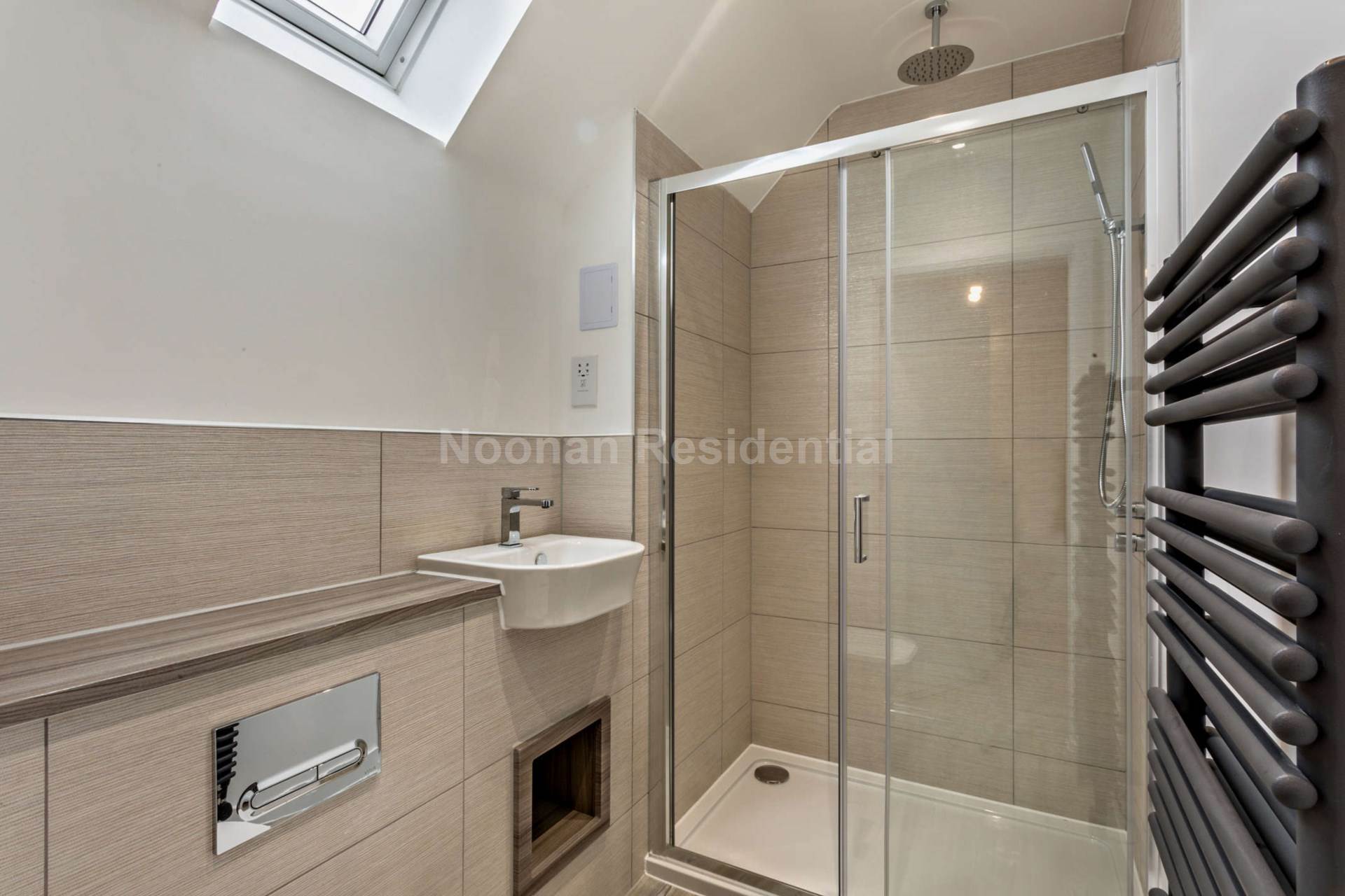 Additional Property Image 4 bedroom Detached to rent in St Neots 19